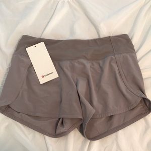 Size 6 Lululemon Run Times Shorts 4”